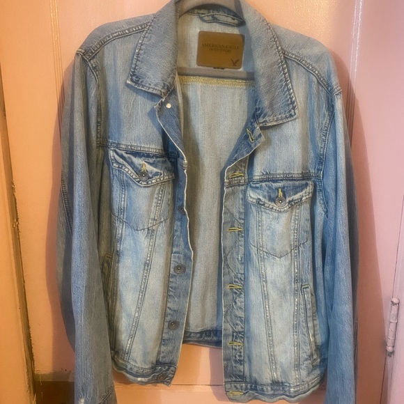 Amercian Eagles Outfitters Jean Jacket - Picture 2 of 5